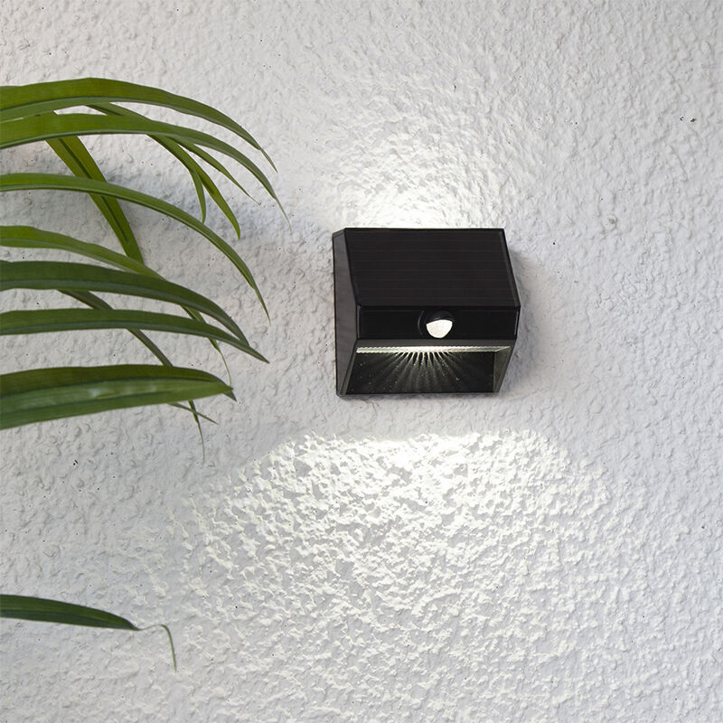 Plastic solar outdoor wall light black, Amier, 0,06W, 5000K LED, IP44