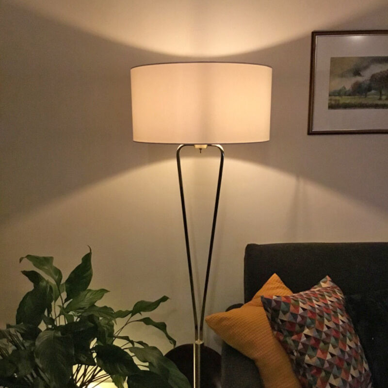Brass floor lamp classic, Lola, with switch