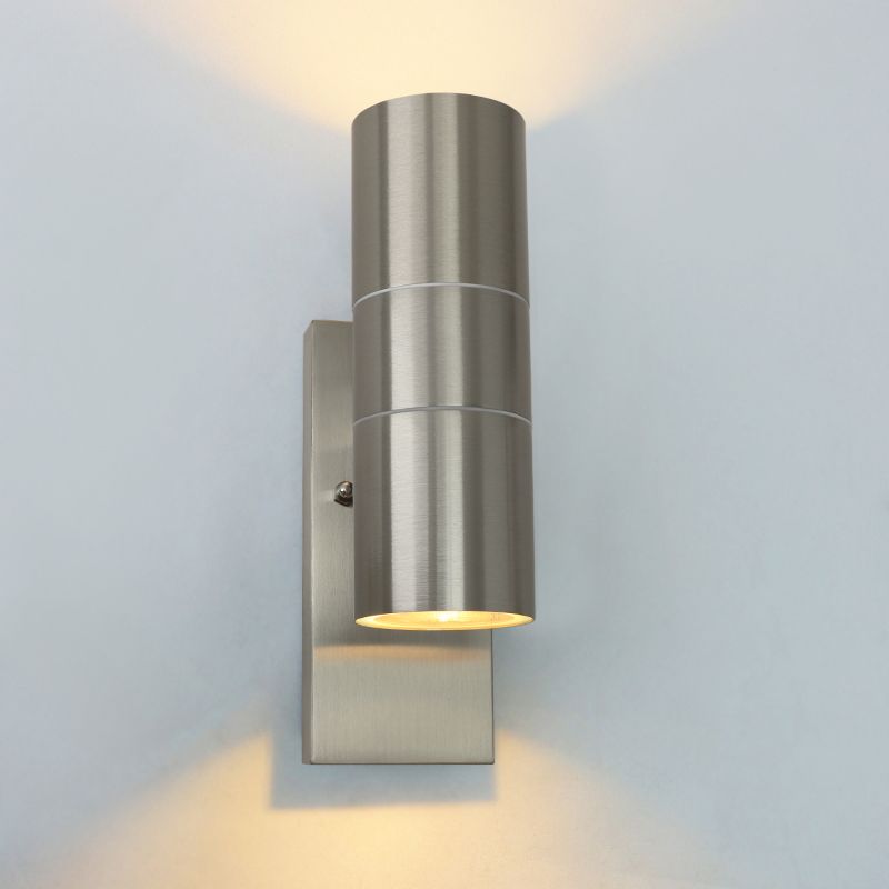 Modern outdoor wall light with dusk to dawn sensor silver, Pedro, IP44 Modern outdoor wall light with dusk to dawn sensor silver, Pedro, IP44