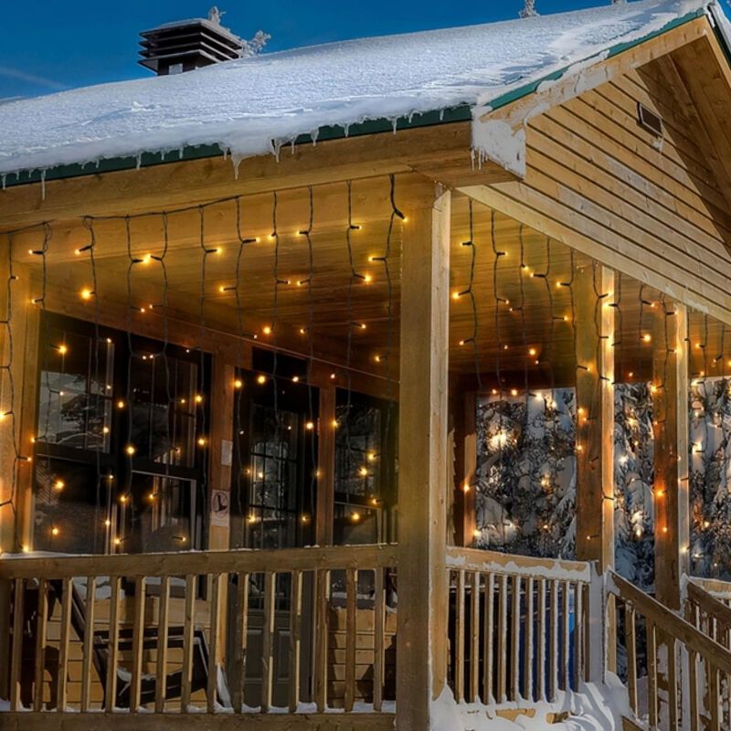 2 Meter Icicle Lights, 70 cm high, Warm White, IP44, With Snowfall Effect 2 Meter Icicle Lights, 70 cm high, Warm White, IP44, With Snowfall Effect