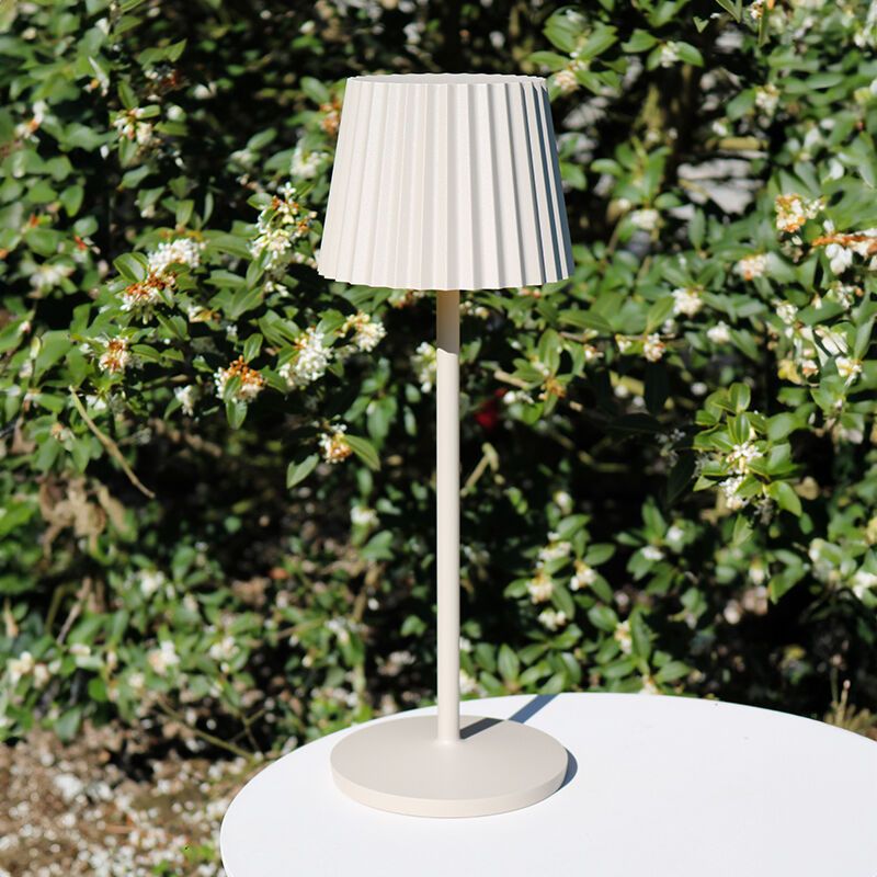Beige outdoor table lamp rustic, Justine, 2W, 2700K LED, IP54, with touch dimmer Beige outdoor table lamp rustic, Justine, 2W, 2700K LED, IP54, with touch dimmer