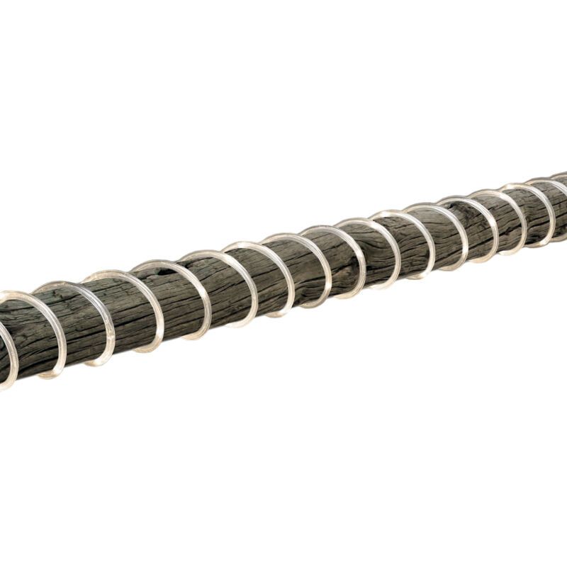 This LED rope light is 100 meters long and has a diameter of 1.3 cm. The connection cable is 1.5 meters long.