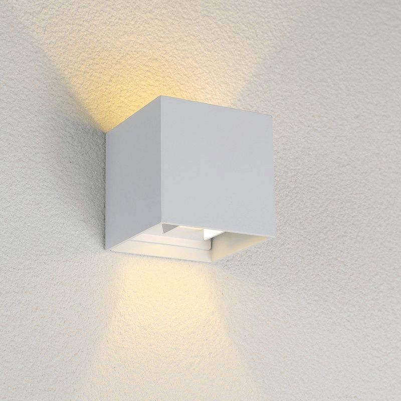 White outdoor light aluminium, Dion, 6W, dim to warm LED, IP54