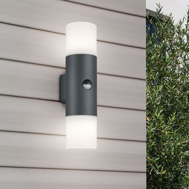 Anthracite outdoor wall light with motion sensor modern, Fjelso, IP44 Anthracite outdoor wall light with motion sensor modern, Fjelso, IP44