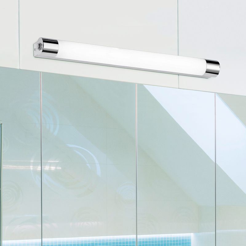 Chrome bathroom ceiling light metal, Ottavia, 9W, 3000K LED, IP44, with switch Chrome bathroom ceiling light metal, Ottavia, 9W, 3000K LED, IP44, with switch