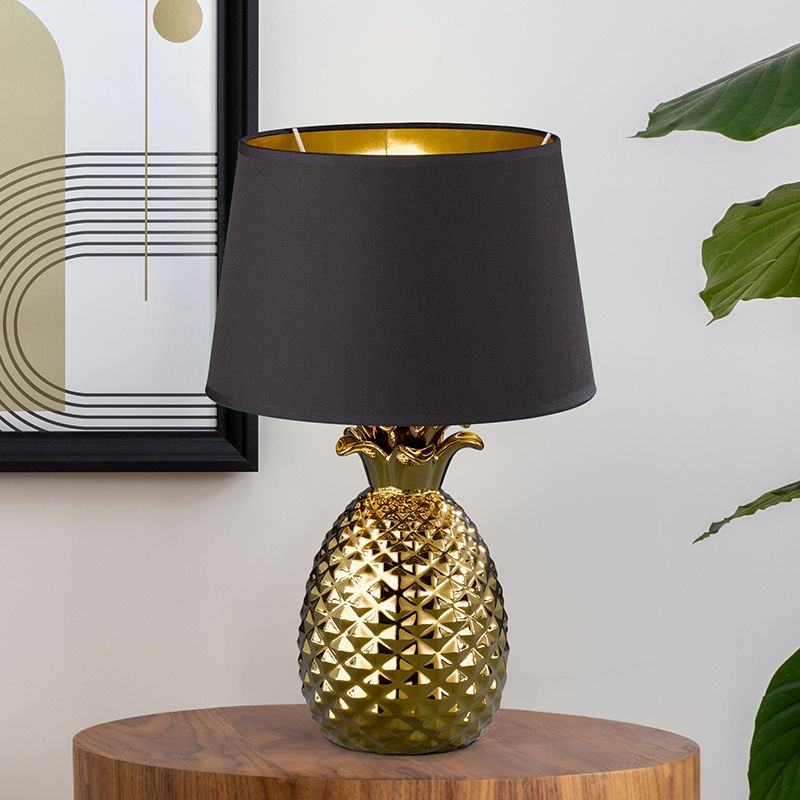 Ceramic table lamp gold, Monsted, with switch Ceramic table lamp gold, Monsted, with switch