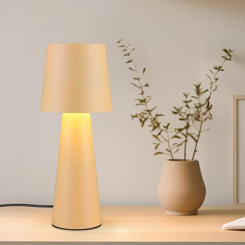 Beige table lamp modern, Lillyam, with switch
