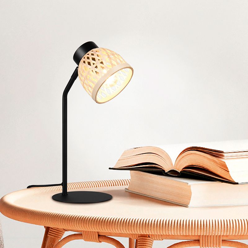Rattan table lamp brown, Laut, with switch