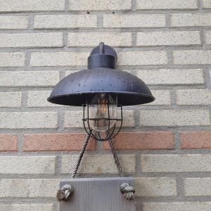 Industrial outdoor light rust coloured, Jaymiley, IP44