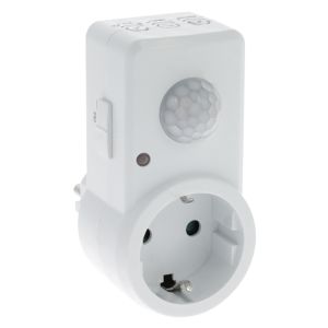 Q-Link socket with motion sensor, earthed, ST110A