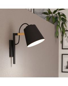 Black industrial wall light aluminium, Jevon