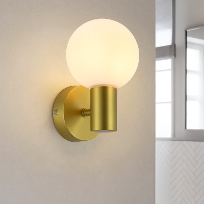 Modern bathroom wall light gold, Amer, IP44