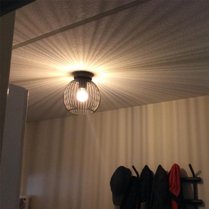 Industrial flush ceiling light black, Wiro