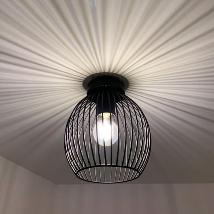 Industrial flush ceiling light black, Wiro