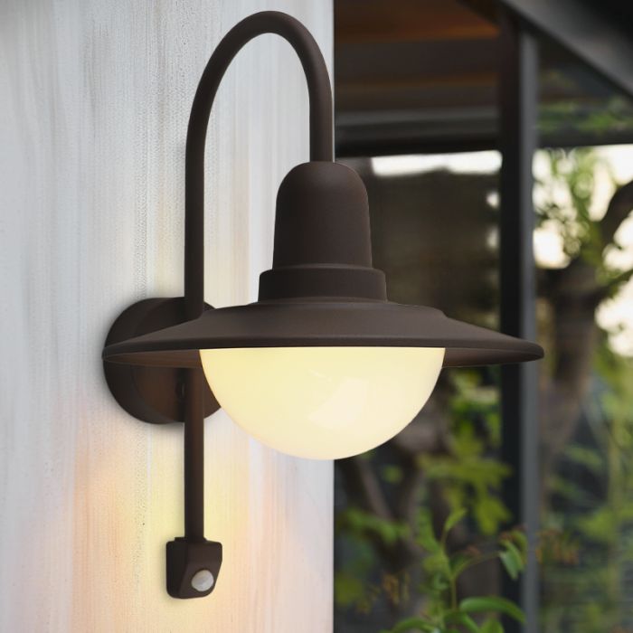 Classic outdoor wall light with motion sensor rust coloured, Rolin, IP54