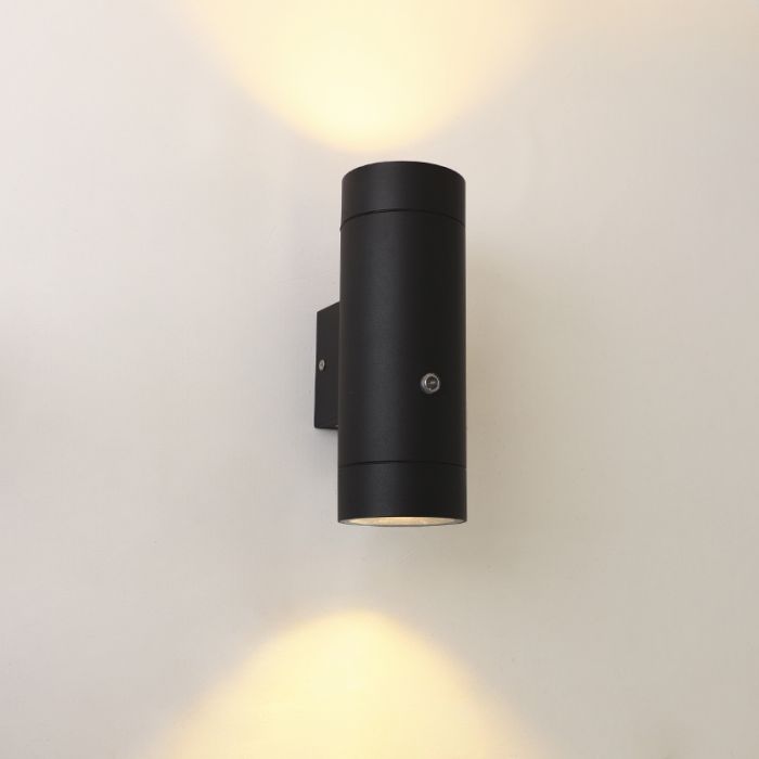 Modern outdoor wall light with dusk to dawn sensor black, Marcos, IP44