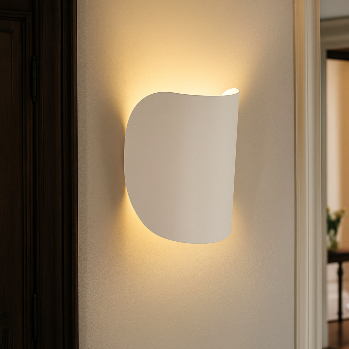 Modern wall light white, Salomon