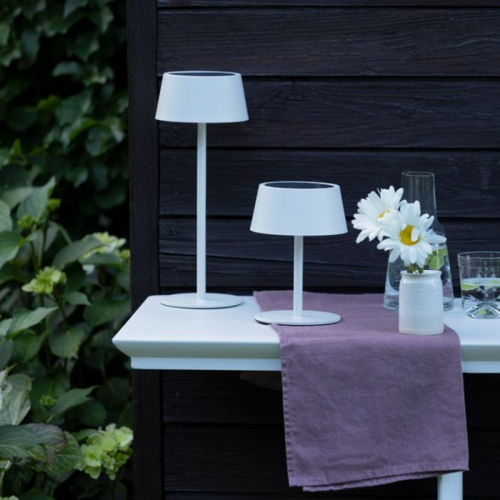Modern solar outdoor wall light white, Soumaya, 4W, 3000K LED, IP44, 3-step dimmable