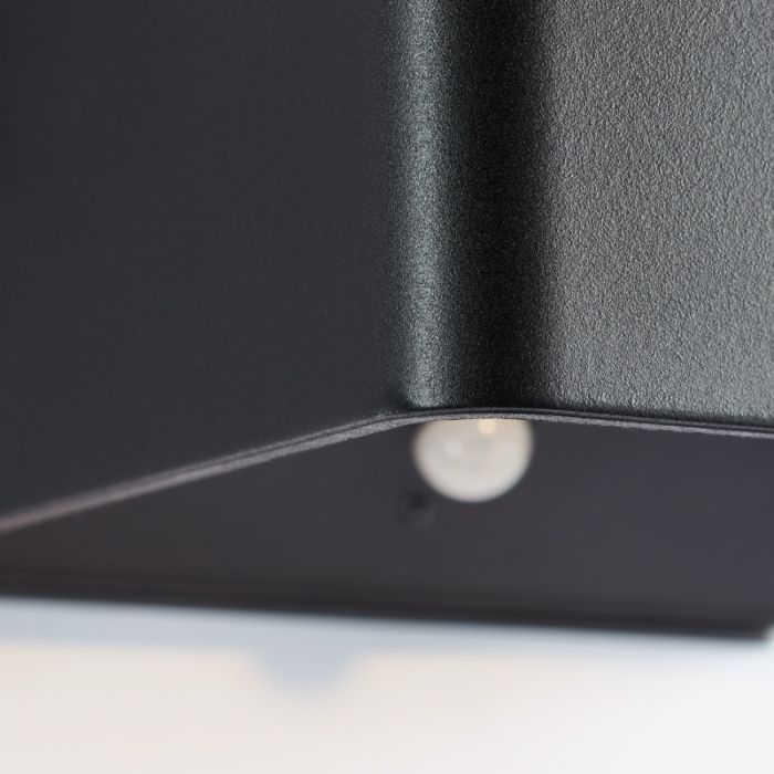 Modern rechargeable wall light black, Puck, 4W, 3000K LED, IP44