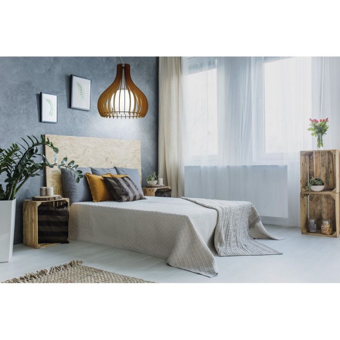 Wooden pendant light, Betsy