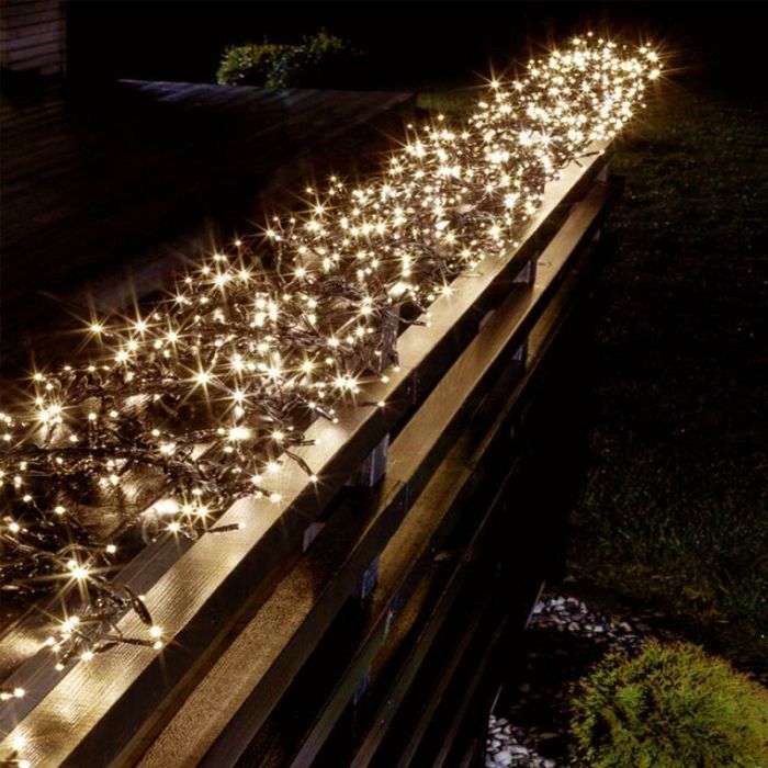 5.6 Meter Smart Cluster Lights, 768 Warm white LEDs, App