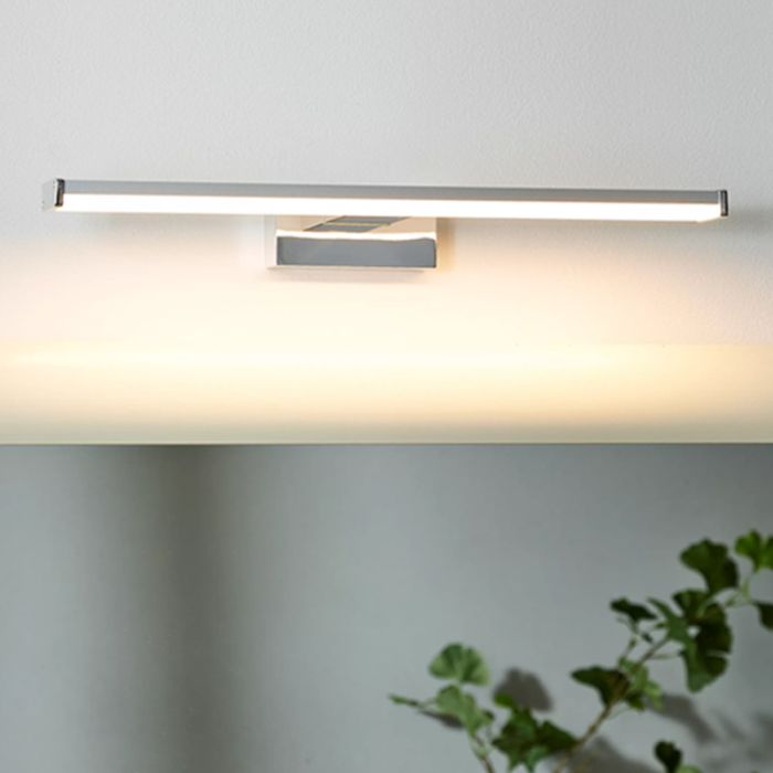 Chrome wall light modern, Onno, 8W, 3000K LED, IP44