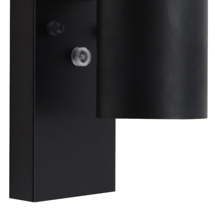 Modern outdoor wall light with dusk to dawn sensor black, Pedro, IP44