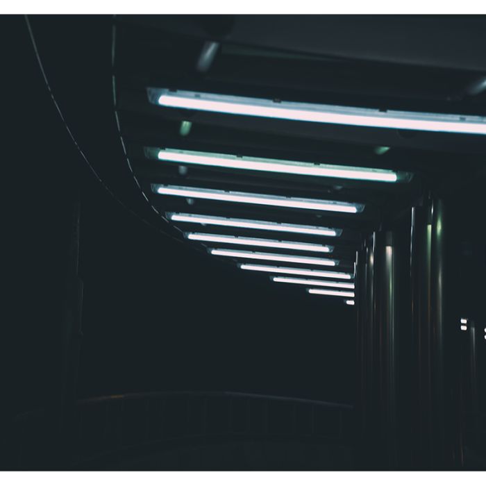 5ft LED Tube Light - Bisolux - 22W - 6000K - Starter Included