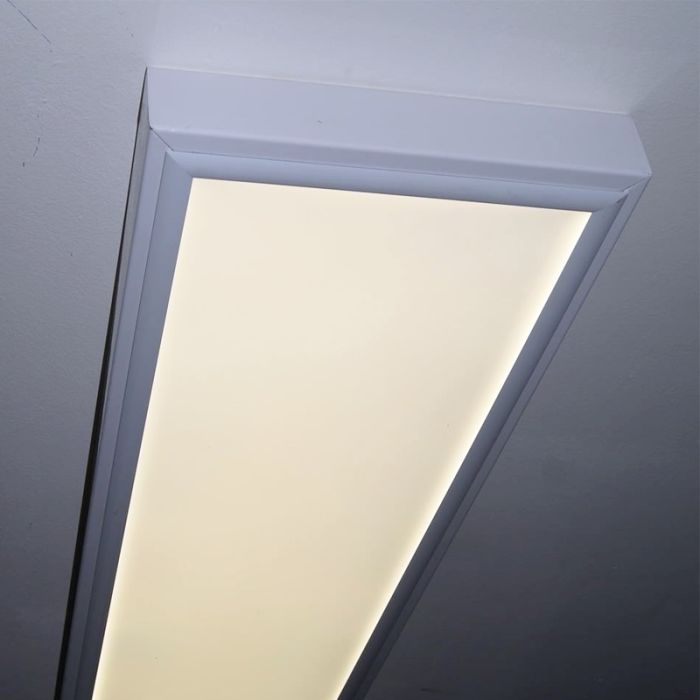 Surface-mounted frame for 30x120 cm LED panels