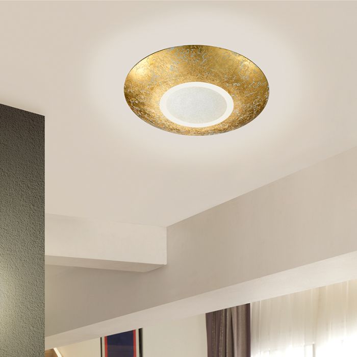 Golden flush ceiling light classic, Wilke, 12W, 3000K LED