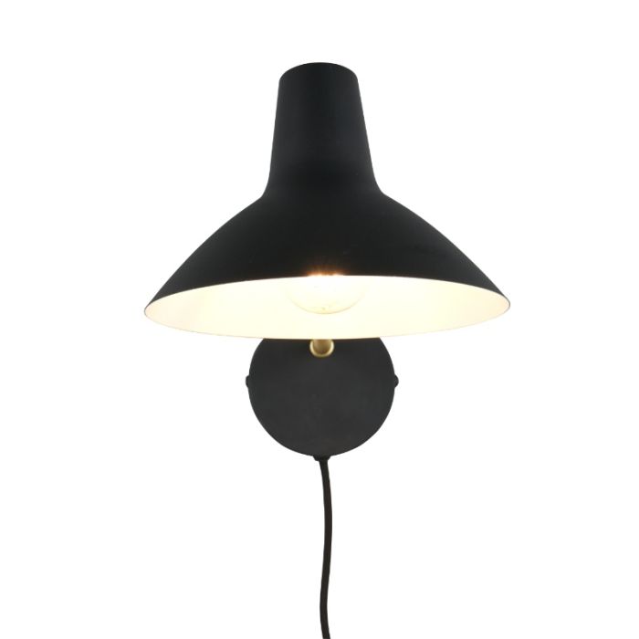 Black wall light classic, Merit
